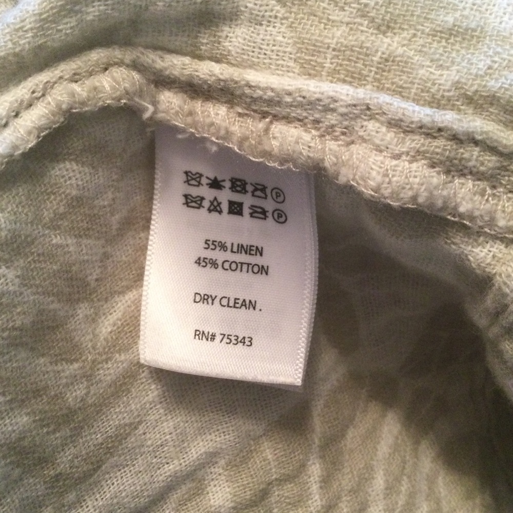 Tahari- Beautiful Long Linen Blazer with Open front. Size M - Picture 8 of 12